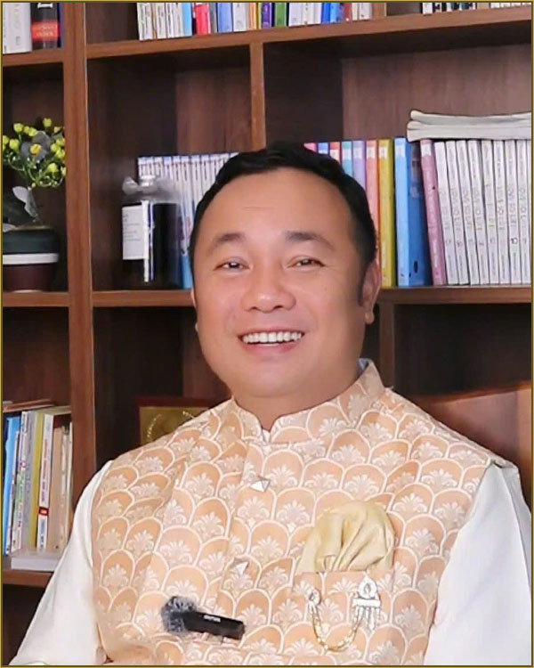 Dr. Vu Van Thoai — Chairman, Vietnam TH Group